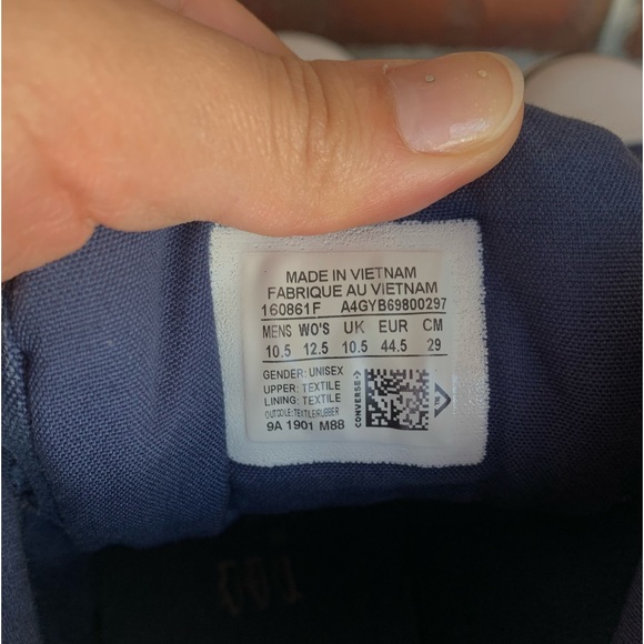 Converse Navy Blue Size:10.5 Mens - Picture 5 of 8